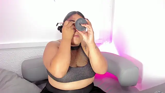 Sexxchubby online show from April 20, 9:29 pm