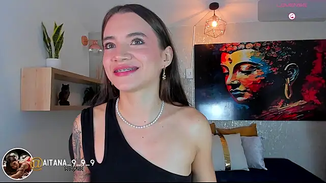 aitana baker  online show from June 18, 4:03 am