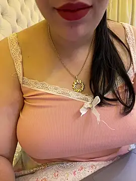 Bold-arabic-vibes online show from May 12, 7:53 pm