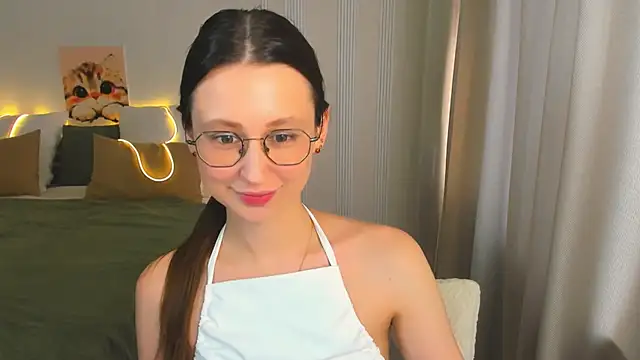 YourLovellyStory online show from July 8, 12:29 pm