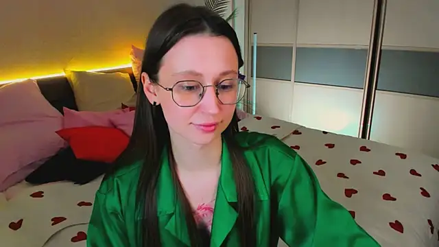 YourLovellyStory online show from March 17, 2:32 pm