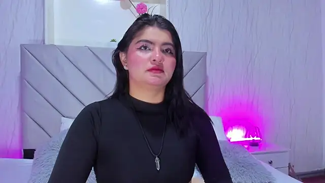 AmberSinner online show from October 22, 11:15 am