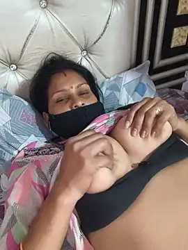 Love-pari077 online show from June 10, 6:23 am