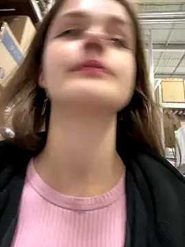 KittyQueeny online show from September 14, 2:15 pm