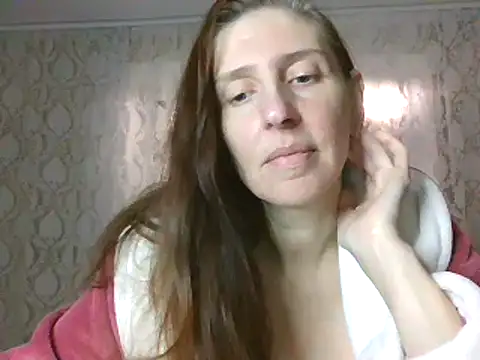 CandiCole online show from November 10, 5:02 am