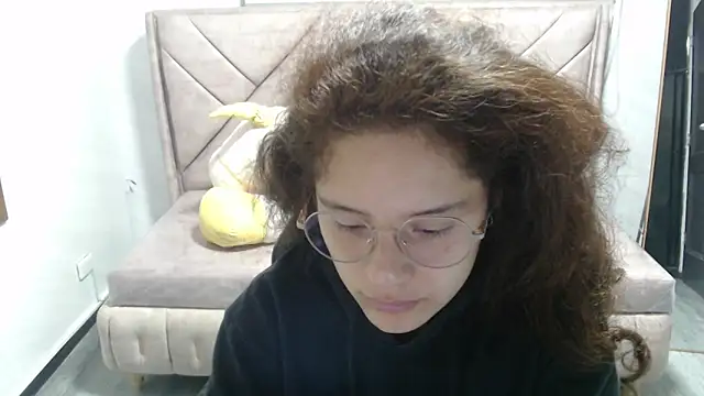 Velvet Moon V online show from November 11, 1:08 pm