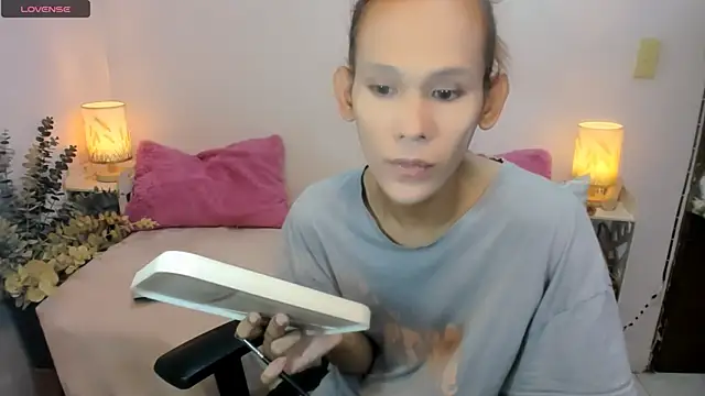 tsmokemachine online show from October 11, 6:29 am