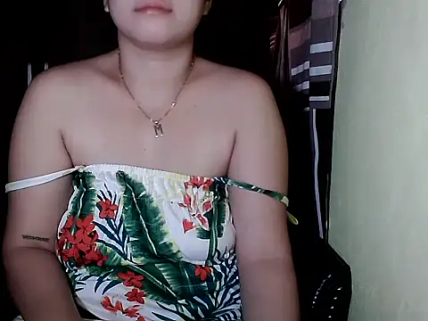 mimi15 online show from February 22, 11:05 pm