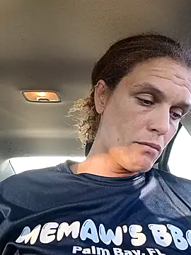 sarahkat86 online show from November 5, 9:09 pm