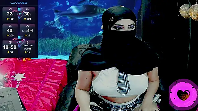 SultanaLayla online show from November 4, 7:41 pm