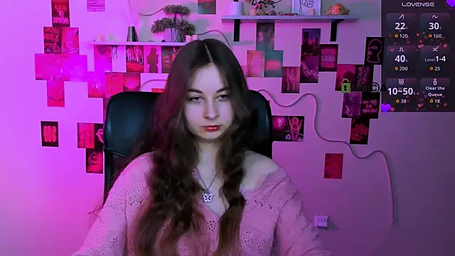 lilith diva online show from March 11, 8:11 pm