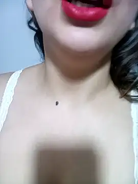 LINA-DALOUA online show from January 10, 4:55 pm