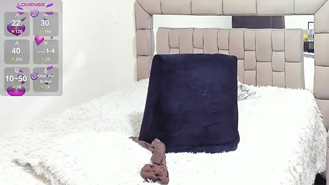 gabrielaponce11 online show from April 1, 3:09 pm