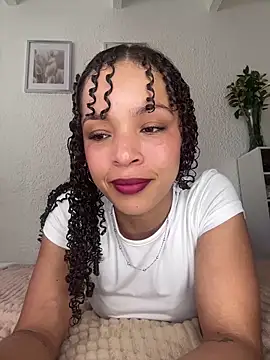 Yasmin777  online show from June 5, 5:30 pm
