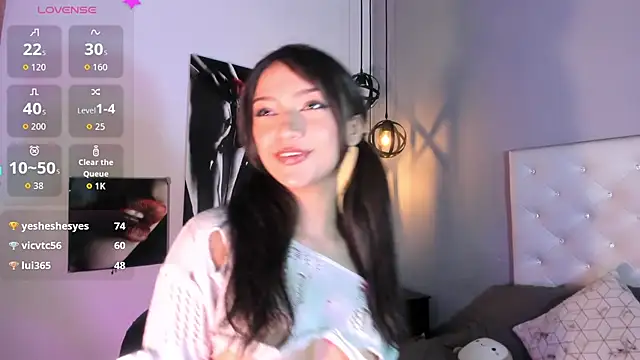 Nicollee Heart online show from November 29, 3:05 pm