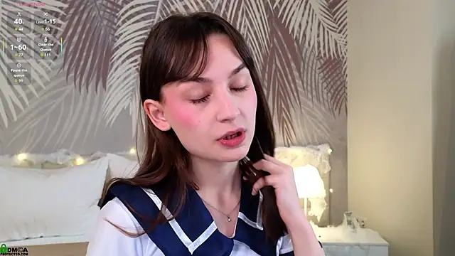 LolaPrise online show from October 21, 1:53 am