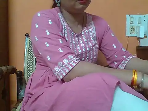 Marathi q4een01 online show from February 24, 8:35 am