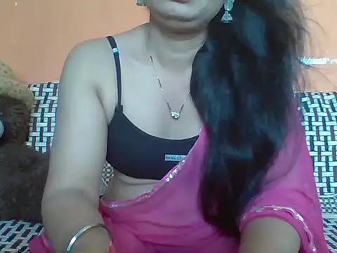 Snapshot of Marathi_q4een01 chatting on October 19, 7:10 am Marathi q4een01 online show from October 19, 7:10 am