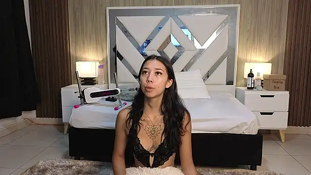 Lisa sweetas online show from February 17, 1:27 am