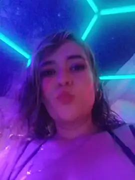 miss berlyn online show from June 14, 2:24 am
