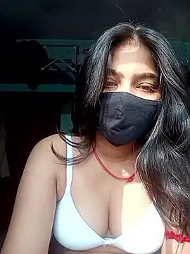 Snapshot of Snehabeauti chatting on October 13, 9:23 am Snehabeauti online show from October 13, 9:23 am