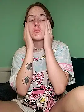 angelbliss10100 online show from October 6, 10:25 pm