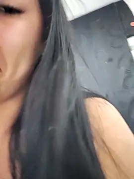 Megara 25 online show from December 18, 3:28 pm