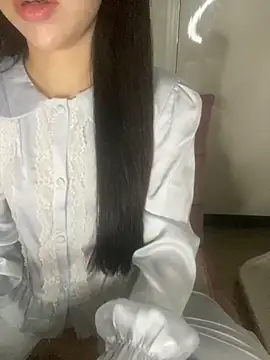 Snapshot of RubyBerry chatting on October 24, 6:53 am RubyBerry online show from October 24, 6:53 am