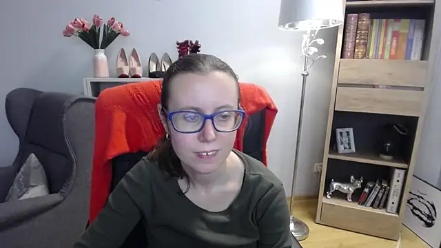 sweetxLizzy online show from November 25, 5:42 am