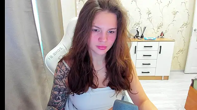 Snapshot of yourdreamm_ chatting on October 21, 7:01 am yourdreamm online show from October 21, 7:01 am