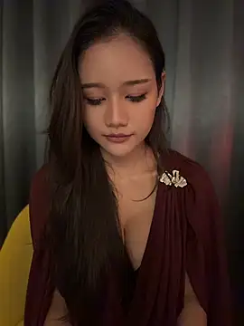 cherrycuteasian online show from May 28, 2:26 pm