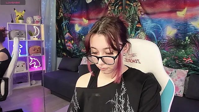 ClaraParks online show from March 3, 6:58 pm