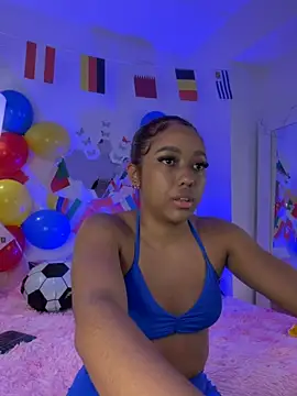  Zahara  online show from June 18, 11:20 pm