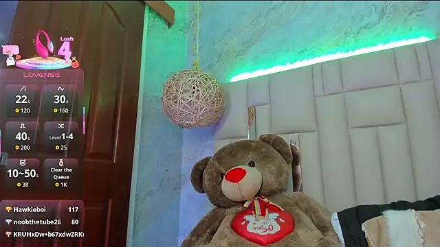 Snapshot of NikkyyRed chatting on September 27, 5:58 am NikkyyRed online show from September 27, 5:58 am