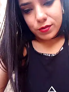 Rebecadiaz13 online show from November 14, 1:44 pm