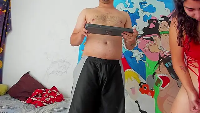 RoxyandAron2 online show from September 12, 3:30 pm