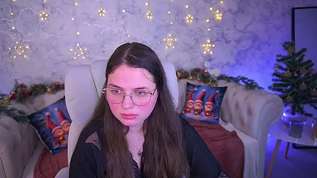 SophieDreamss online show from January 5, 9:40 pm