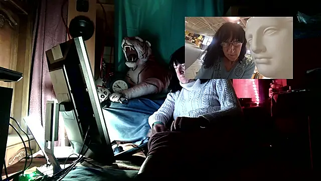 SissiDomination online show from September 16, 8:50 pm