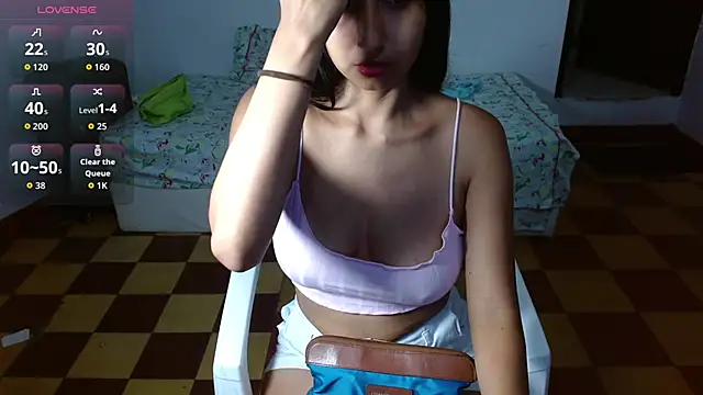 CanelaDeluxe online show from December 4, 12:57 am