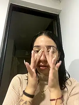 Snapshot of Niina_Sissy chatting on October 30, 11:17 pm Niina Sissy online show from October 30, 11:17 pm