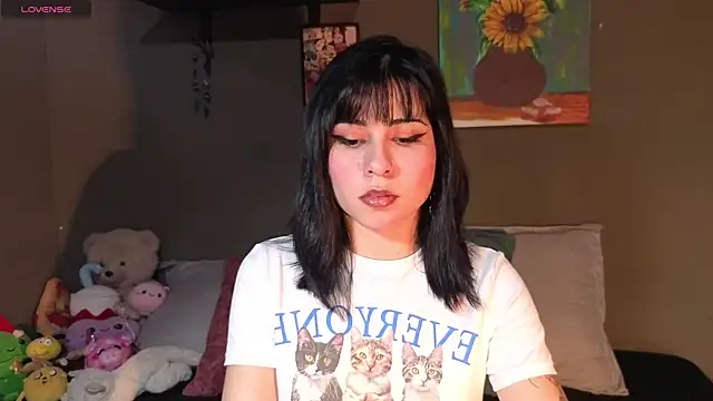 GaiaJoness online show from November 4, 5:40 pm