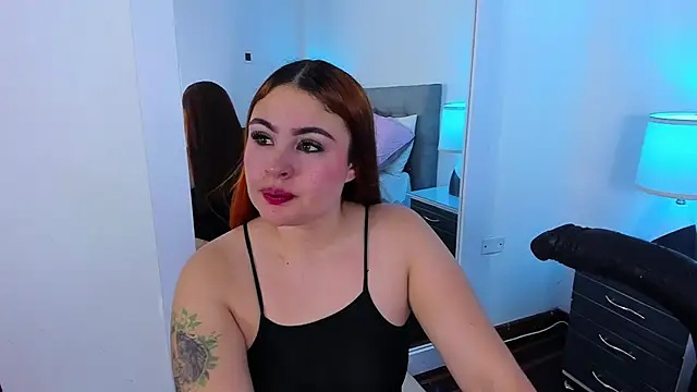 AdeleJhones online show from February 25, 1:20 pm