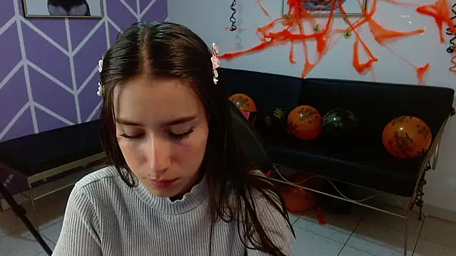 Adhara Kitten online show from November 6, 1:06 pm