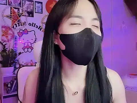 keelinnn19 online show from October 4, 10:14 pm