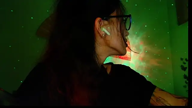 KiotoShine online show from November 4, 8:14 pm