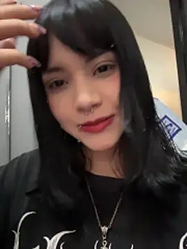 TatiLee online show from April 10, 3:29 pm