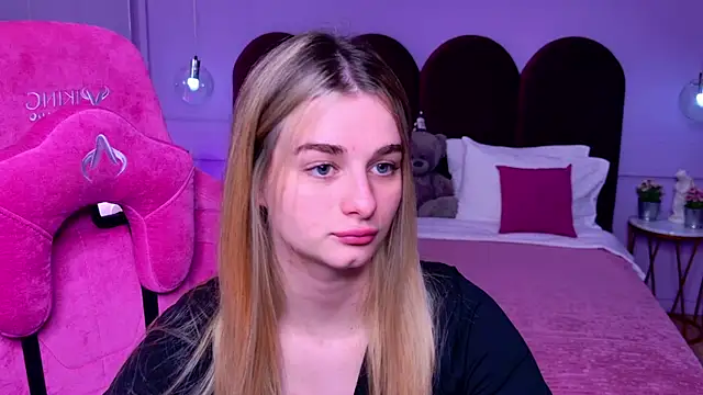 SweetyLicky online show from November 24, 4:20 pm