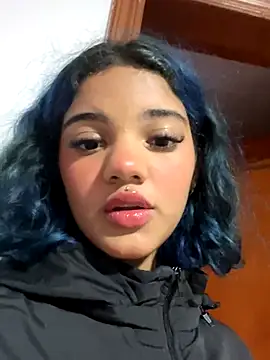 lolaxdavid online show from November 21, 4:36 am