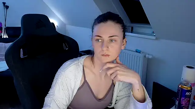 Melly4You online show from April 15, 10:21 pm