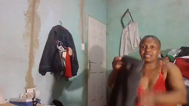 Nicky52 online show from October 28, 5:52 pm